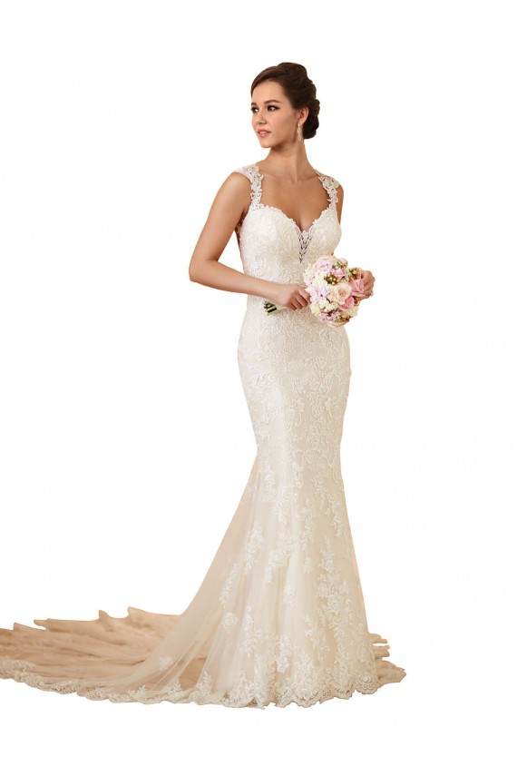 Modern Chapel Train Sweetheart Mermaid Lace Wedding Dress with Keyhole Back UK