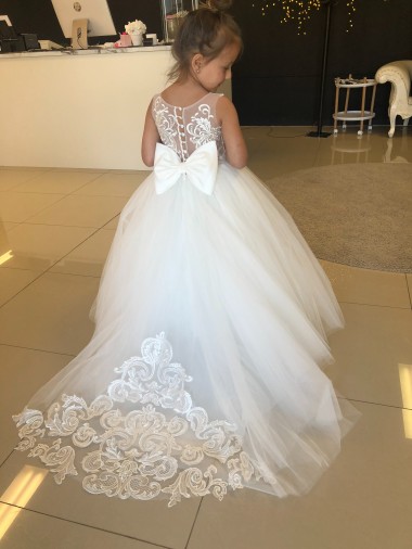 Champagne Ball Gown Sweetheart Chapel Train Sleeveless Flower Girl Dress UK